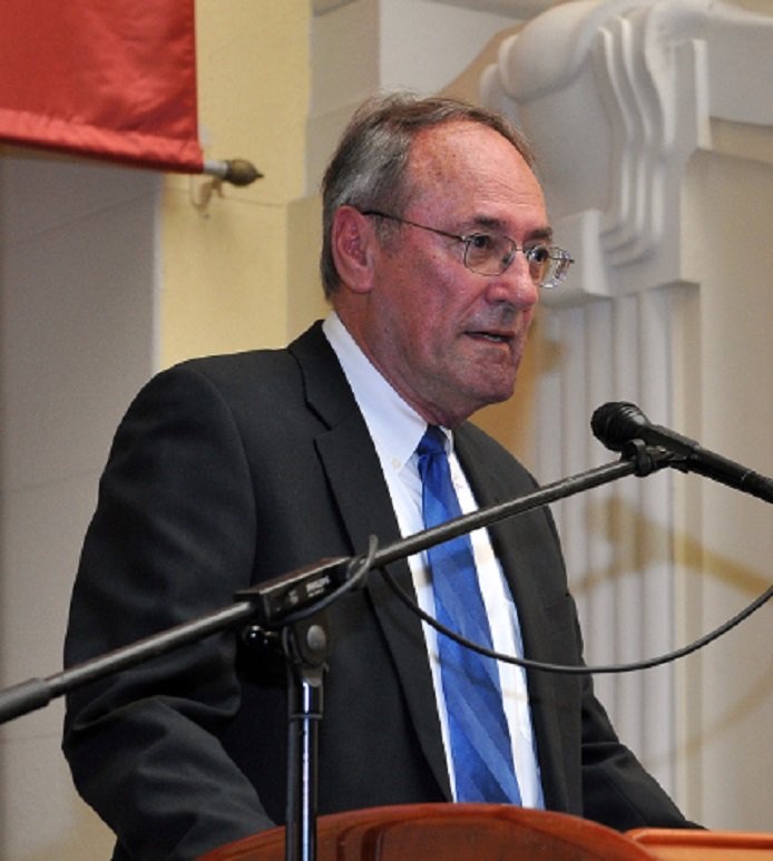 Sztipanovits, János